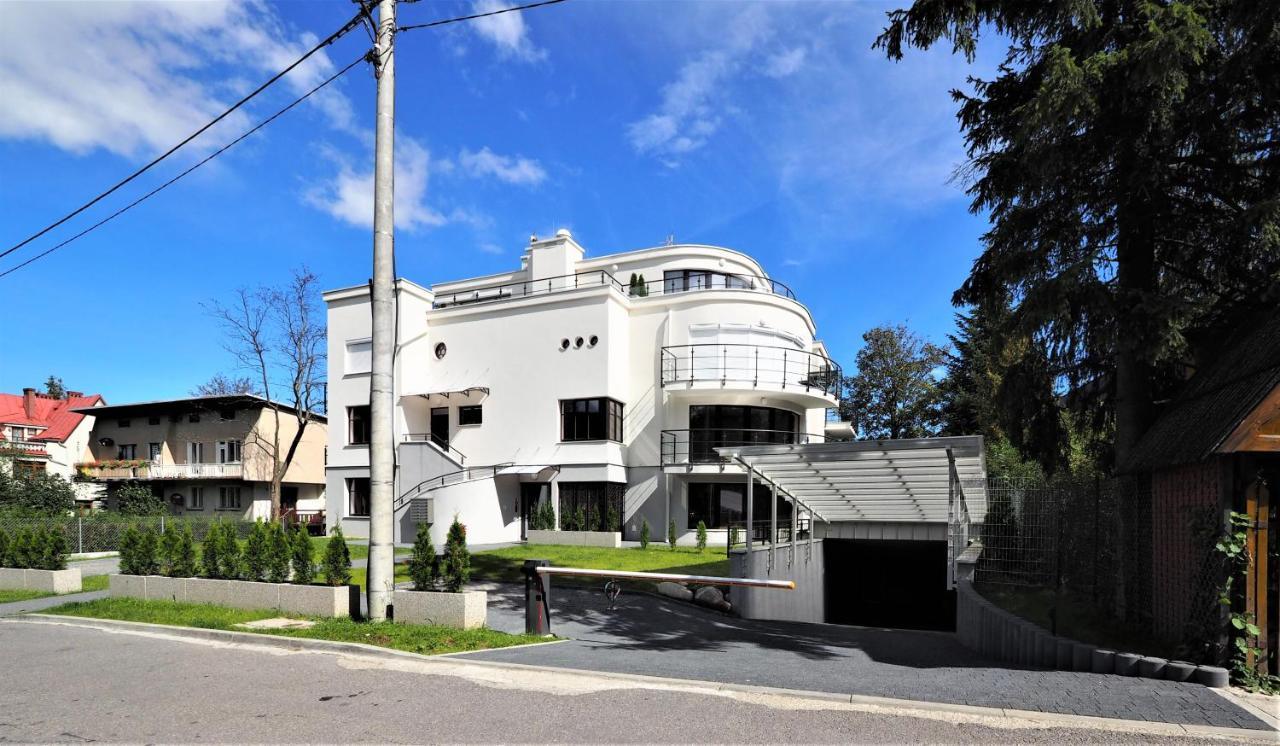 Vip Modern